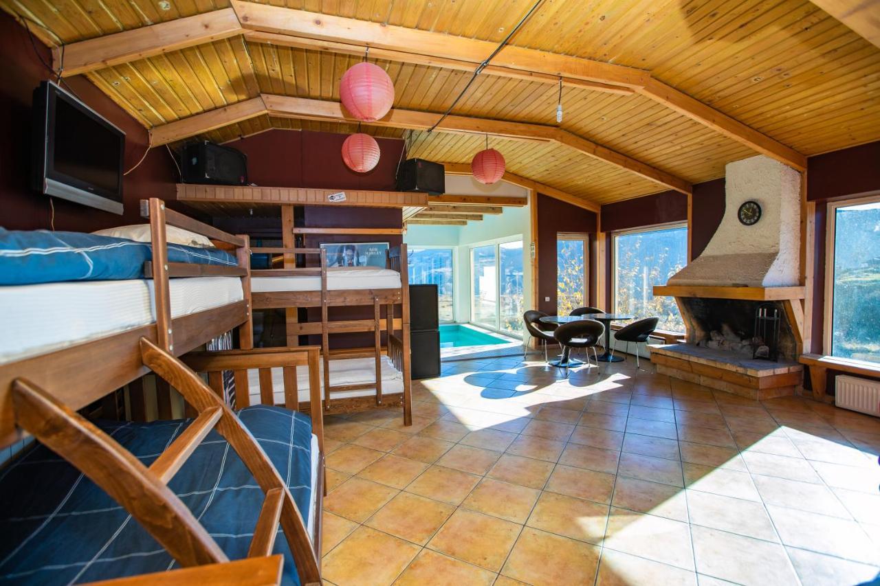 Ski House Panorama 호텔 구다우리 외부 사진